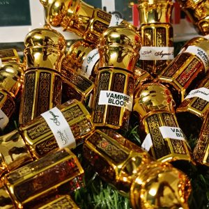 Alternative view of Vampire Blood Premium Attar